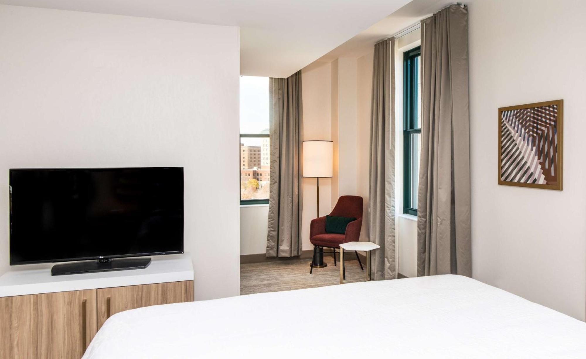 Hilton Garden Inn Flint Downtown Eksteriør bilde
