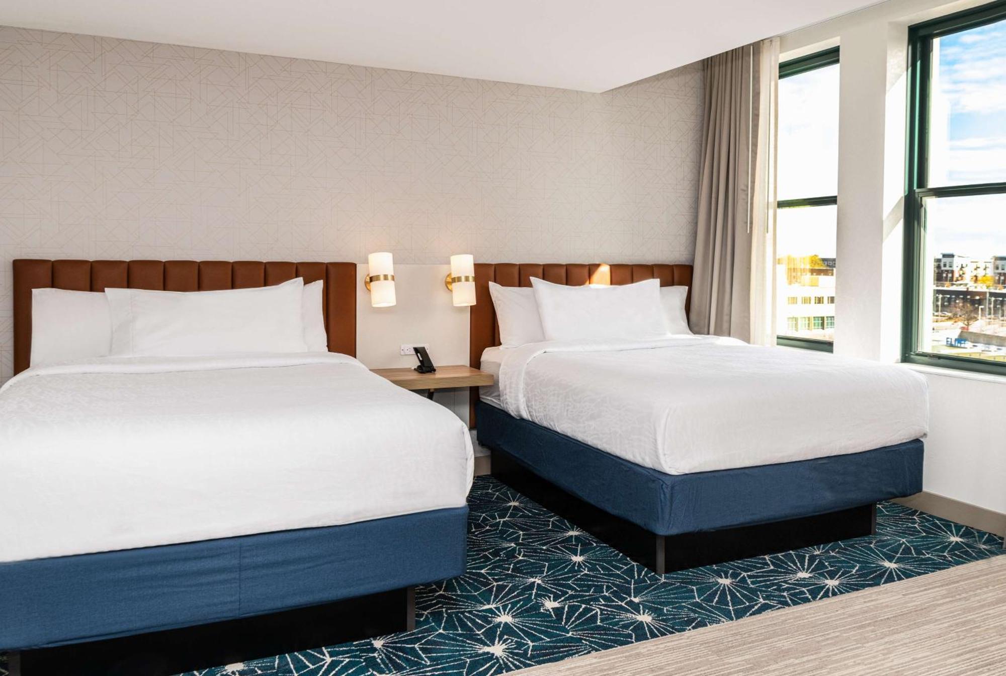 Hilton Garden Inn Flint Downtown Eksteriør bilde